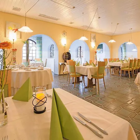 Western Schwarzwald Residenz 3* טריברג