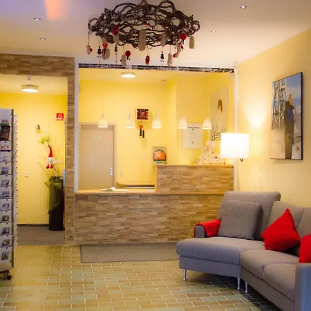 Western Schwarzwald Residenz טריברג